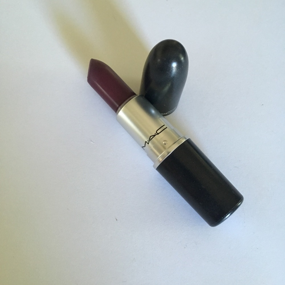 MAC Quelle Surprise Lipstick